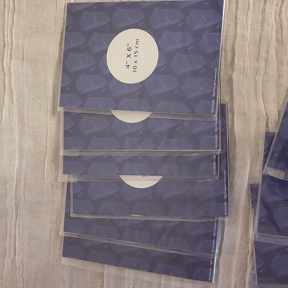 NWT lot of magnetic picture photo frames-set of 16 - Picture 2 of 7